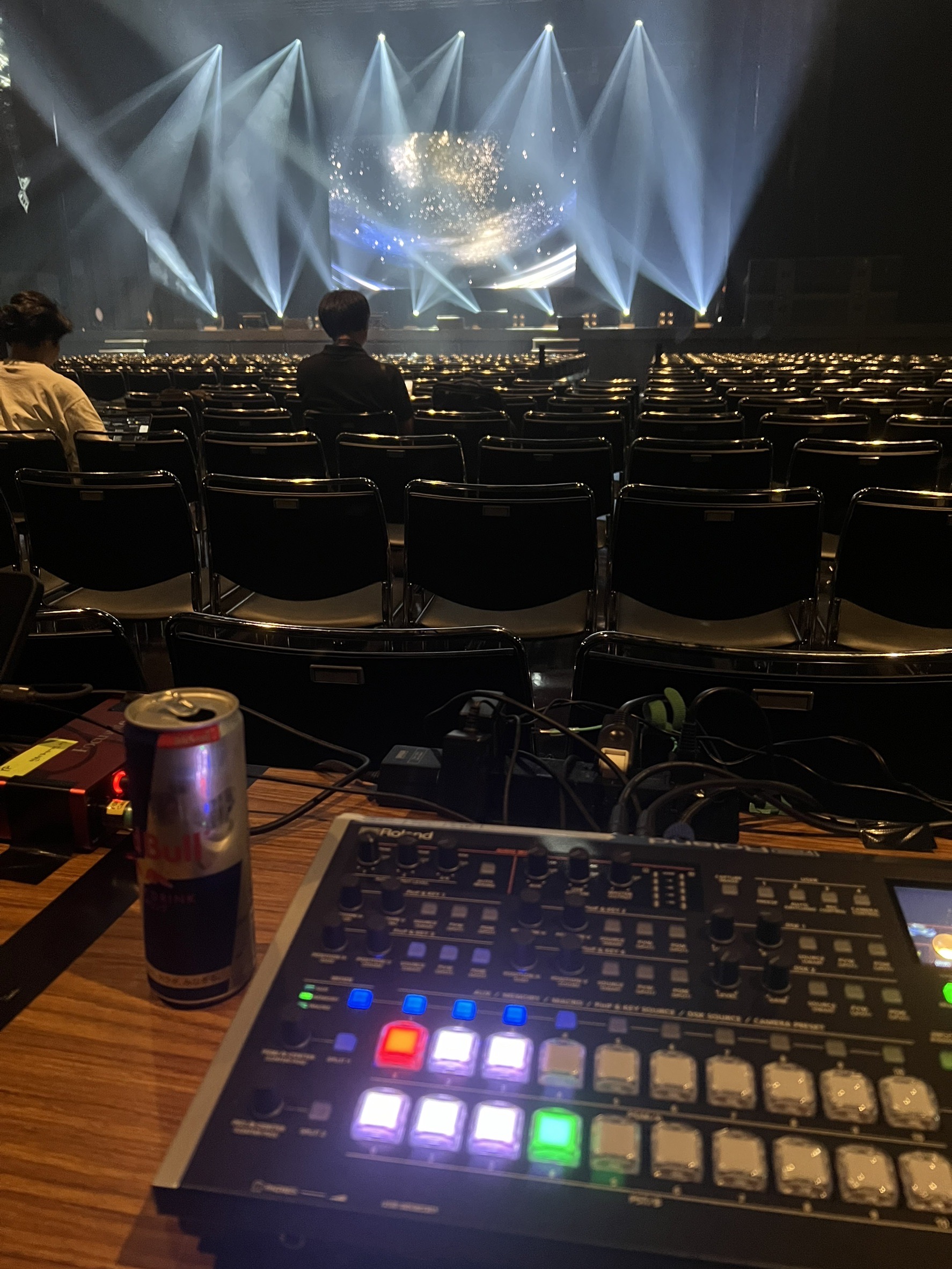 韓国アーティストライブ、映像オペレーション