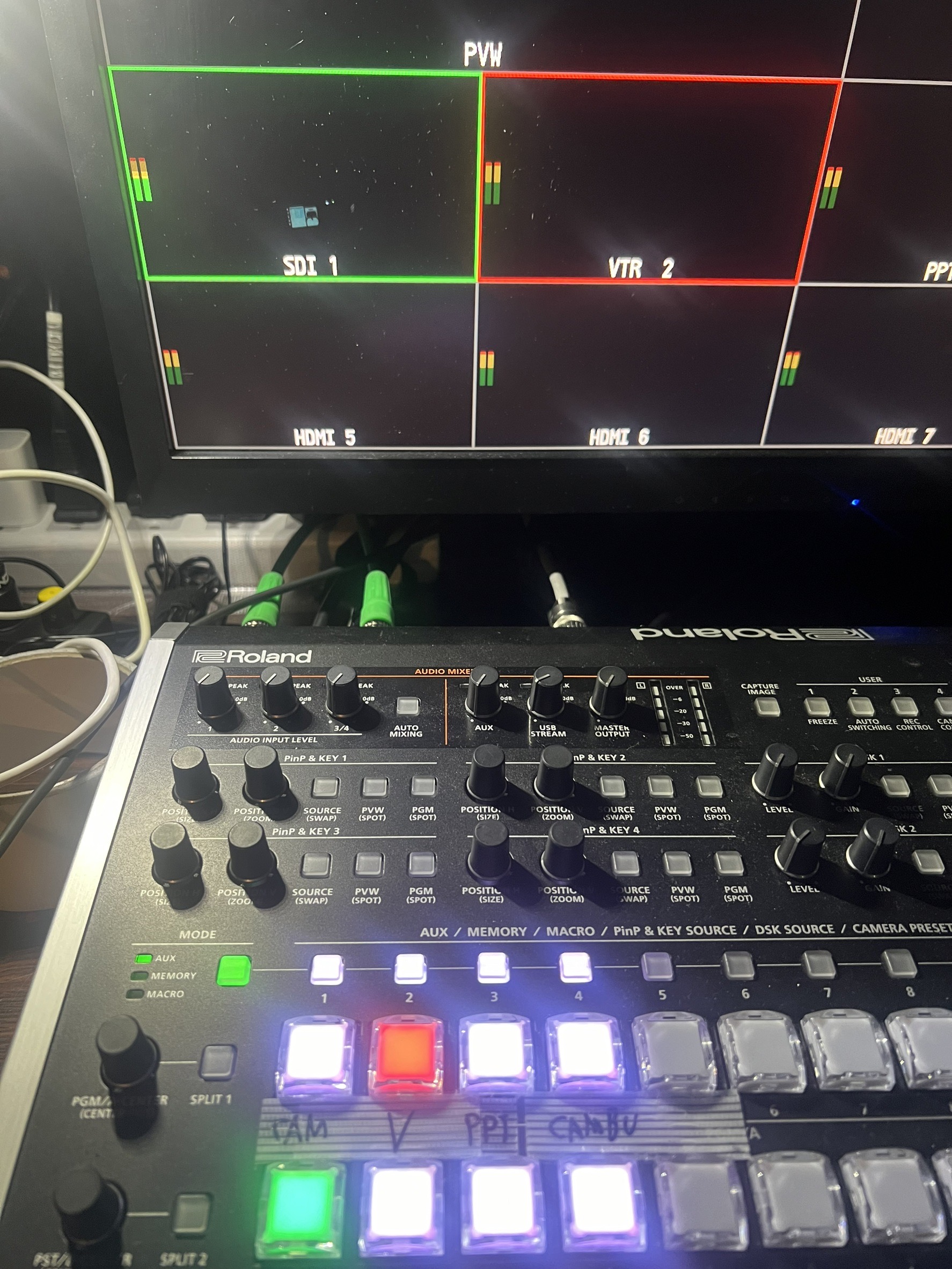 神戸にてファッションショー映像送出現場