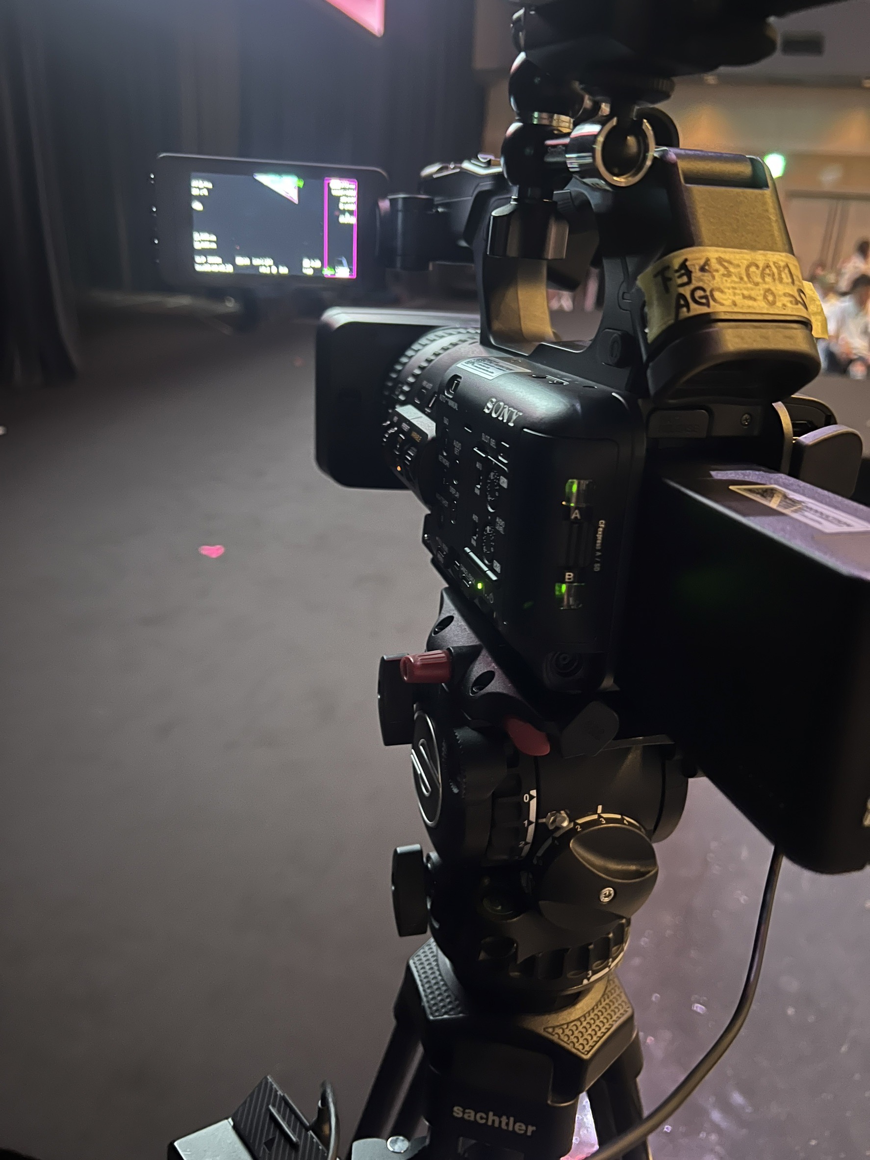 ファッションショーカメラマン